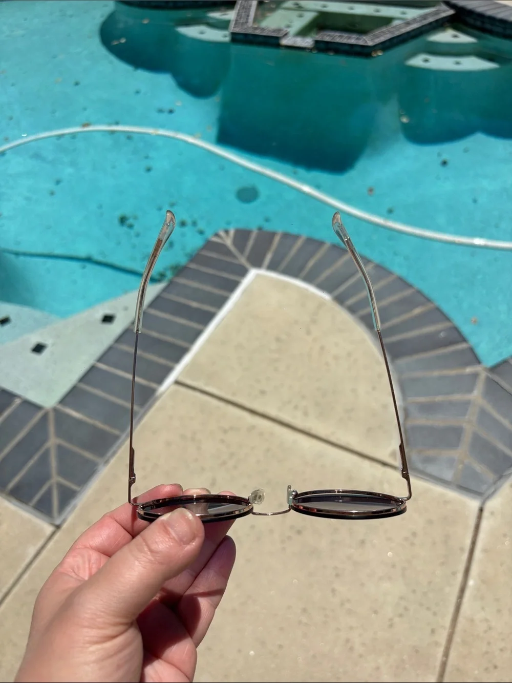 Round Gradient Lens Sunglasses - Black Gradient
